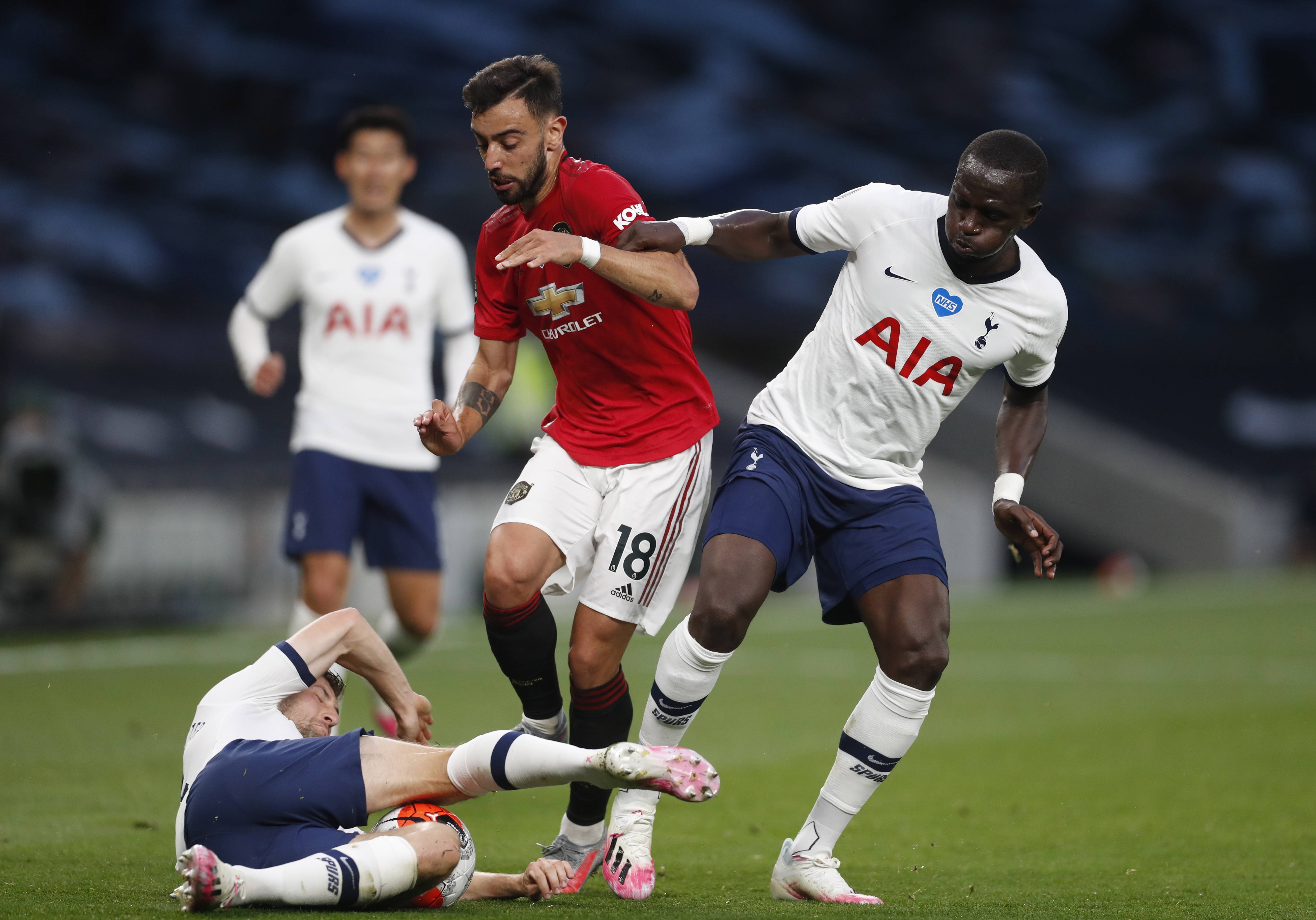 更加客观地 更加客观地